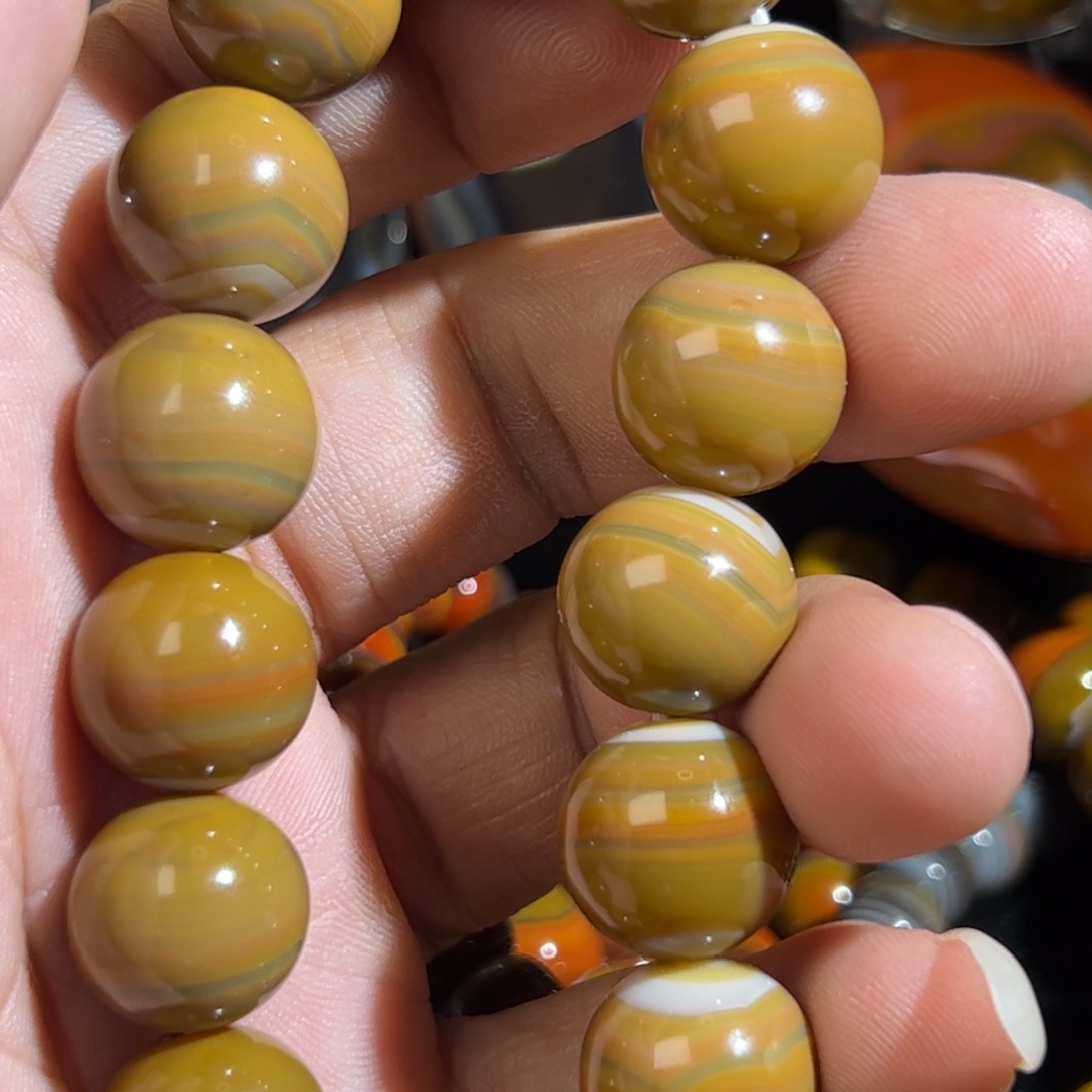 涛***串玛瑙/玉髓合金颈饰