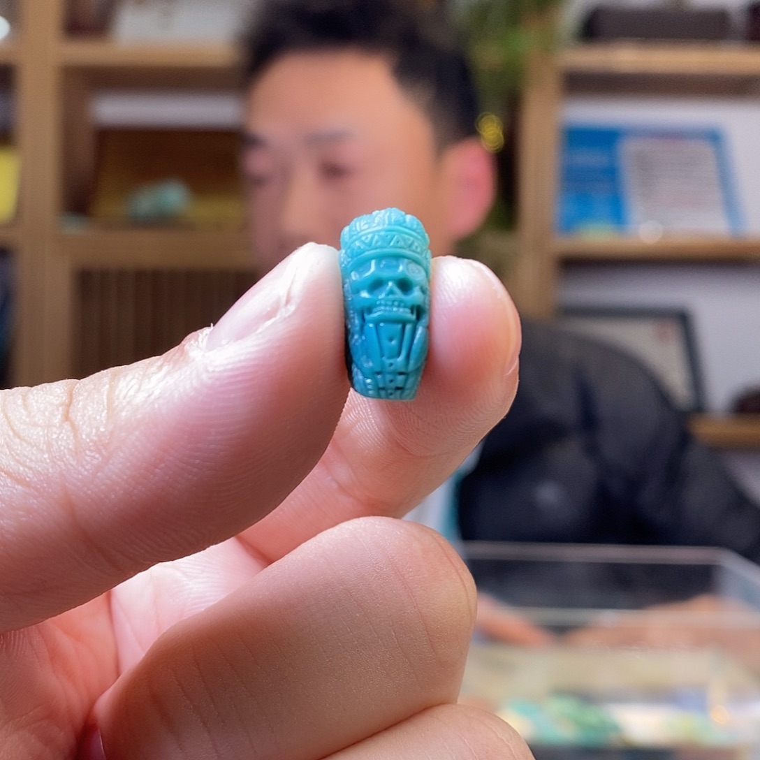 能***半绿松石未镶嵌配饰