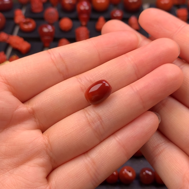 南红玛瑙未镶嵌枣珠8.7MM