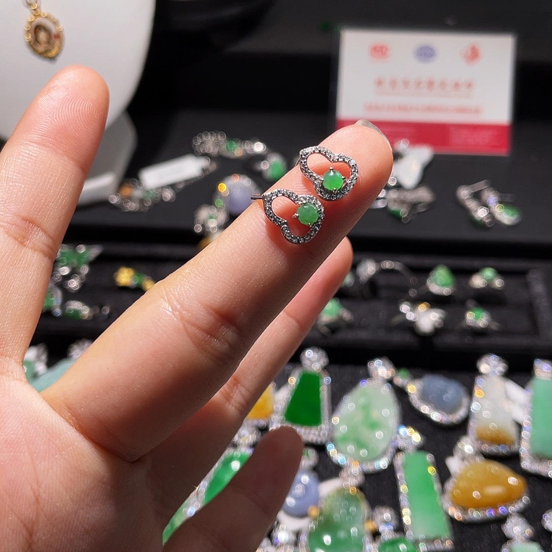 翡翠银S925镶嵌颈饰