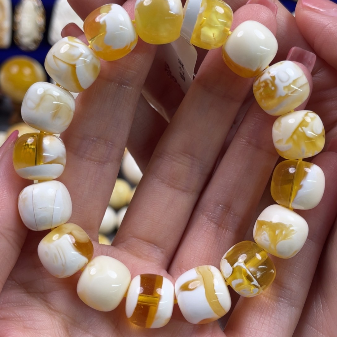 蜜蜡裸石未镶嵌琥珀蜜蜡