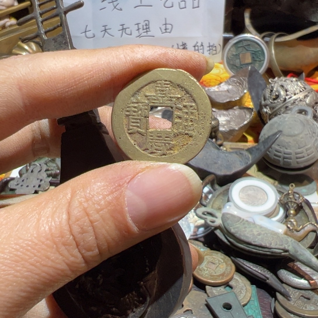 铜现代工艺品11111