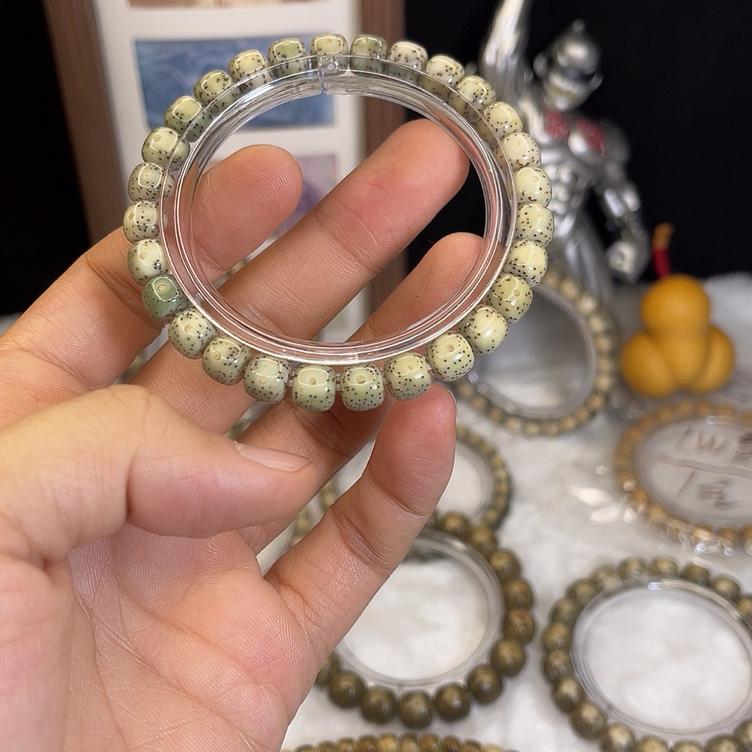 星月菩提手串775 号. 星月菩提.  一物一图. 