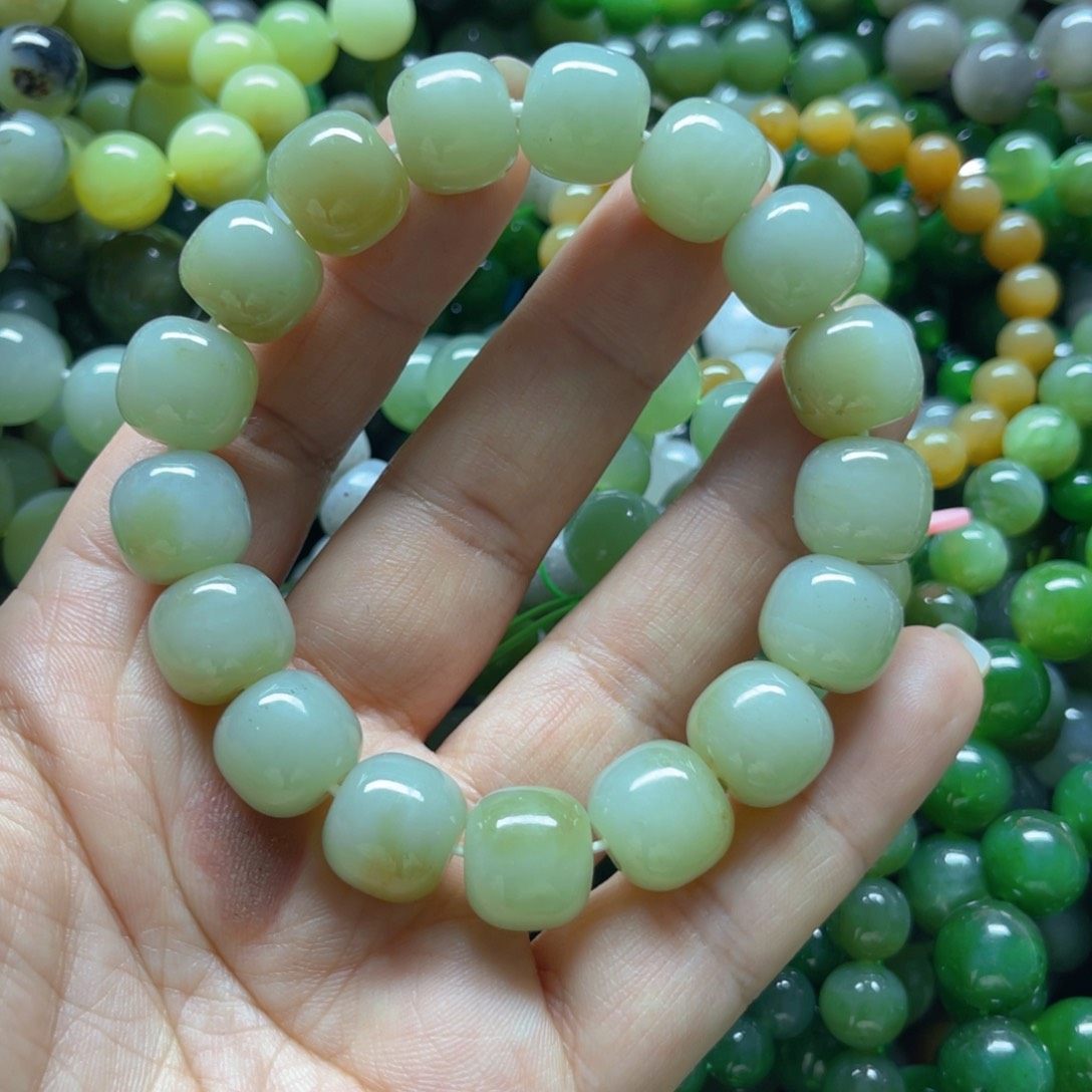 和田玉手链未镶嵌