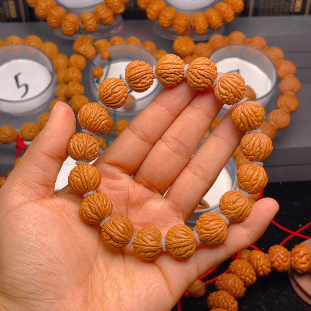 桃核手串红红火火过大年2