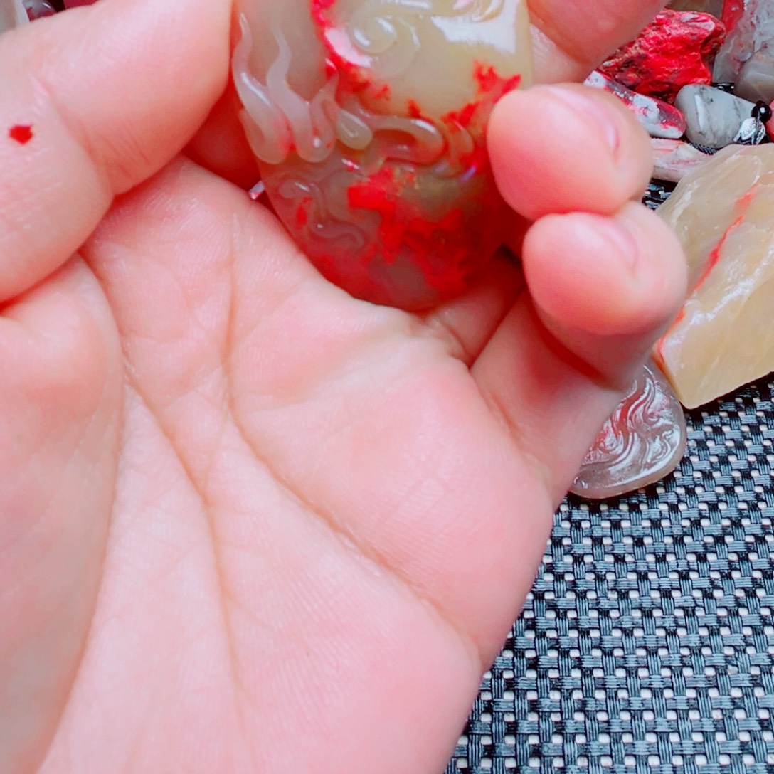 带***风巴林石巴林黄冻鸡血吊坠