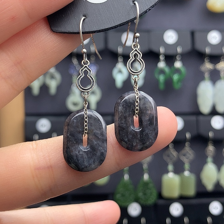 翡翠耳饰银S925镶嵌5555