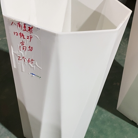 树脂八角凌形大号2个无托