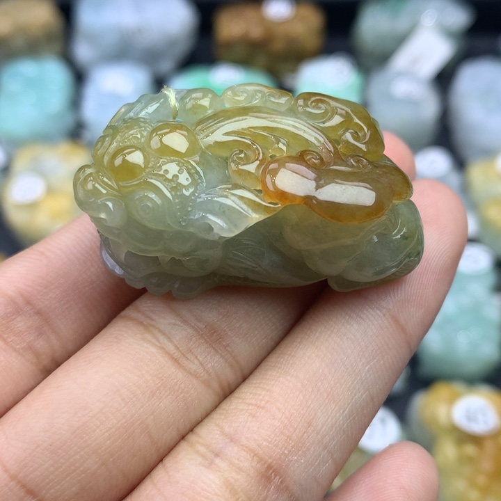 翡翠颈饰未镶嵌未****3天然缅甸翡翠