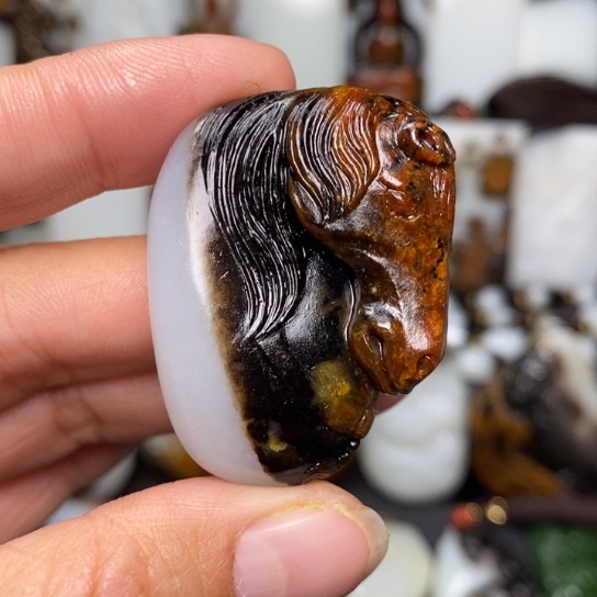 和田玉颈饰未镶嵌