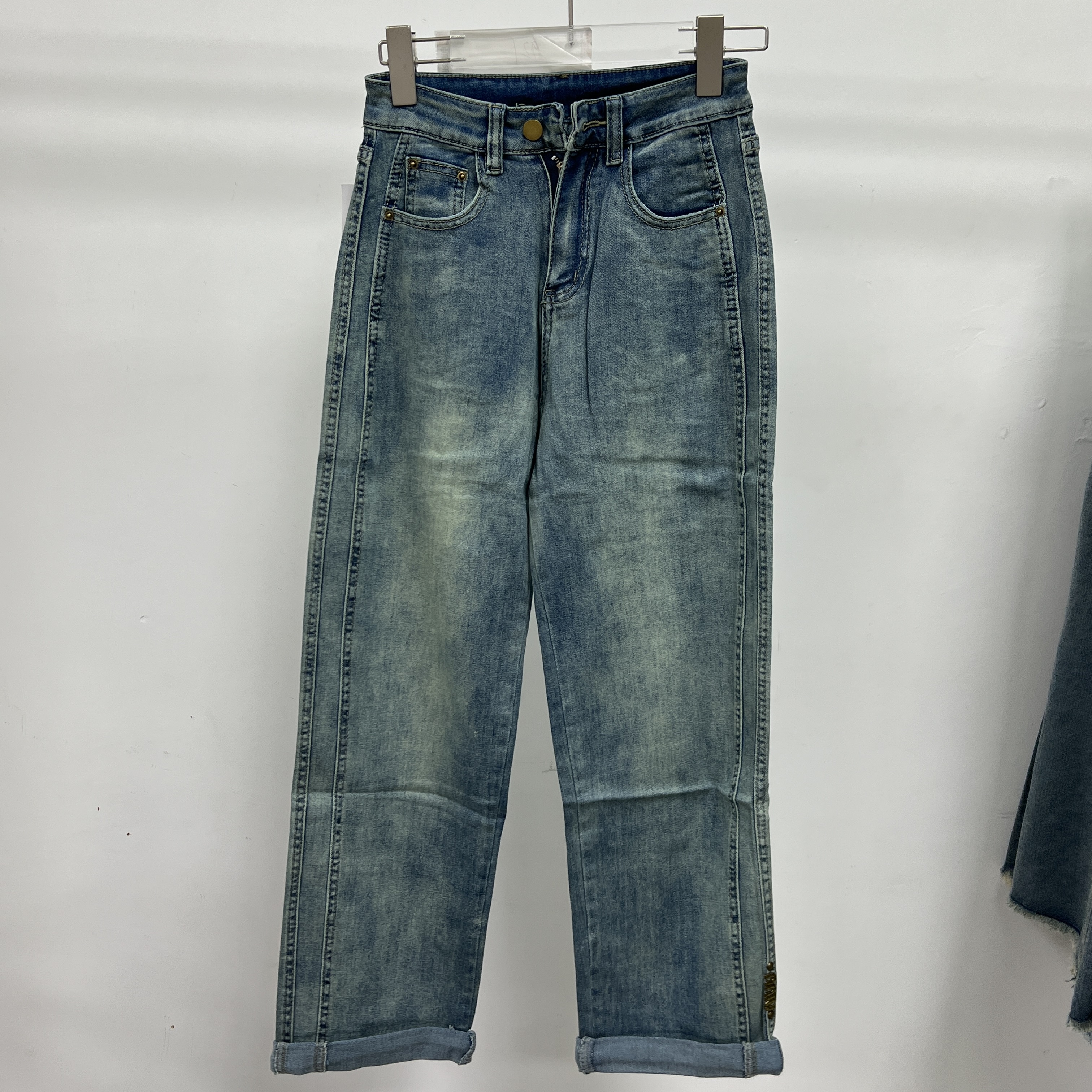 44 9921 女款时尚百搭休闲萝卜牛仔裤