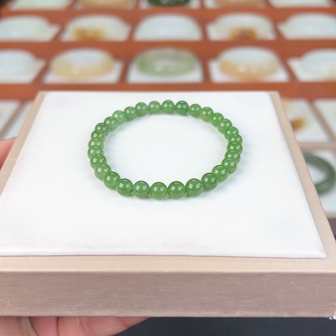 和田玉手串未镶嵌碧玉