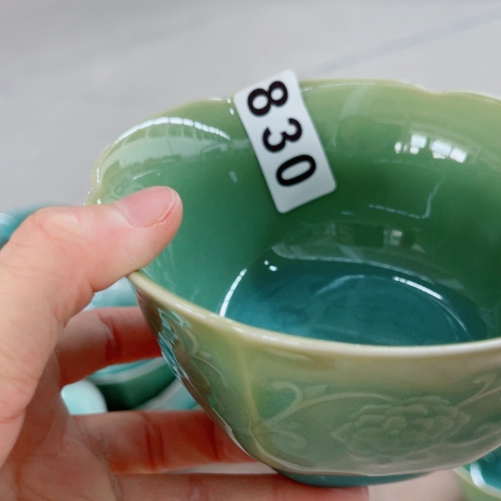 青瓷哈哈哈哈哈哈哈哈哈哈哈哈