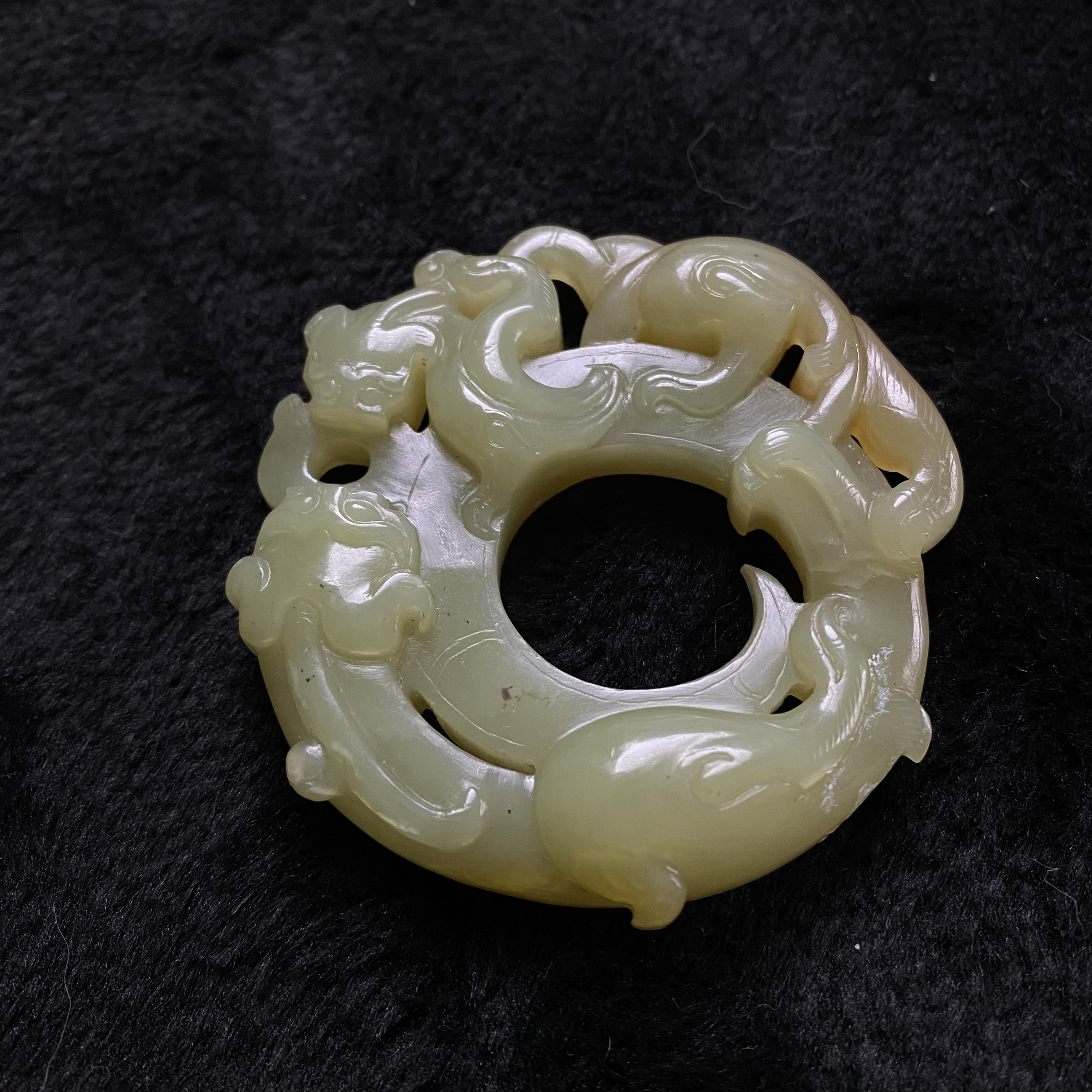 29G65清 和田玉苍龙教子玉环璧