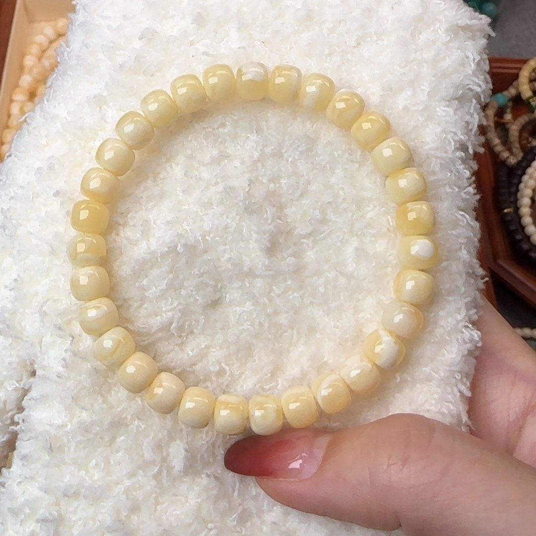 琥珀珠宝奇石未镶嵌7.3