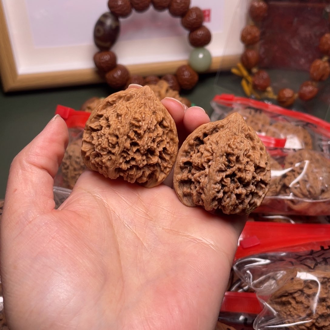 文玩核桃吊坠满天星40尺