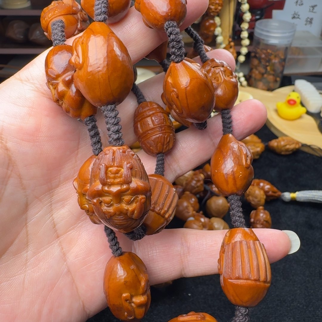 手串/手链橄榄核一口价，纯刀铲十八罗汉脖挂回血退坑