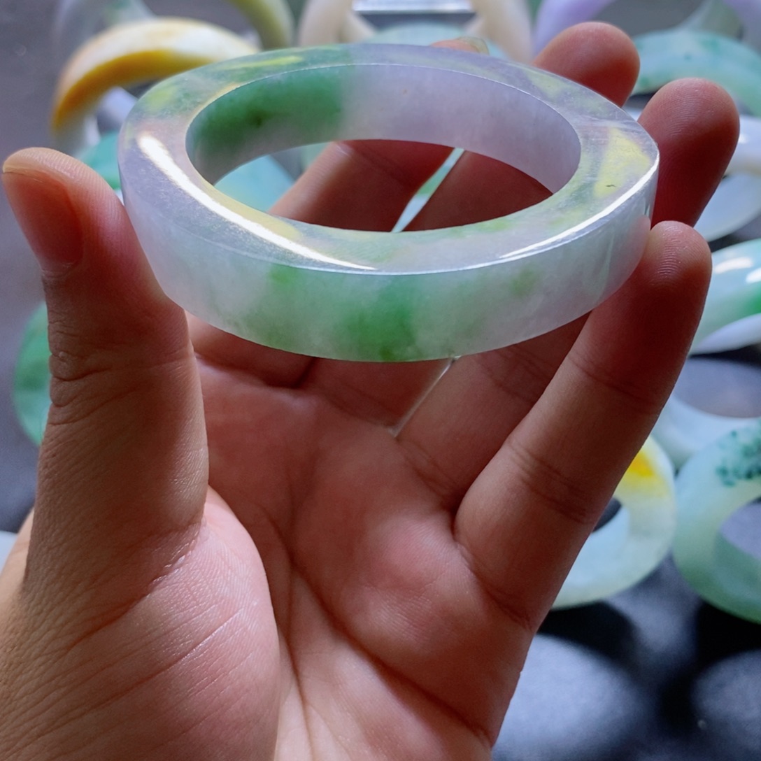 定制翡翠手镯未镶嵌