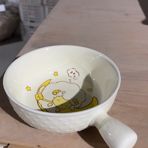 微瑕，不能明火，口径15，高5羊