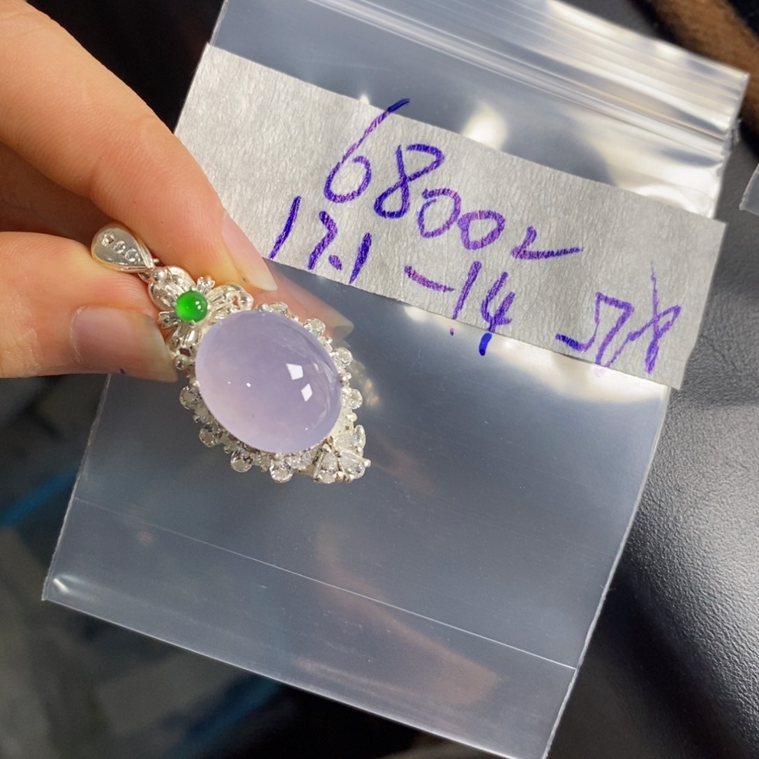 定制翡翠未镶嵌翡翠