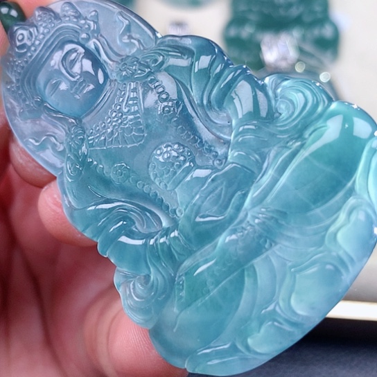 【闪购商品】翡翠颈饰未镶嵌天然翡翠