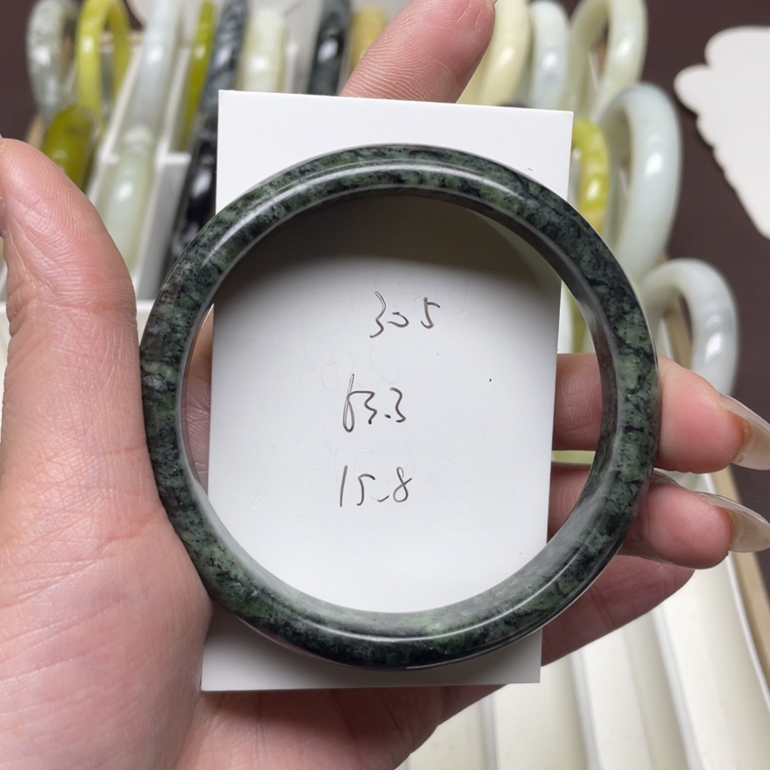 蛇纹石玉合金珠宝奇石