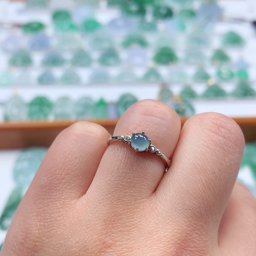 【闪购商品】翡翠吊坠(不含链)银S925镶嵌