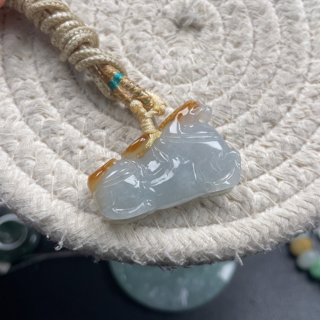 翡翠未镶嵌颈饰天然A货缅甸翡翠