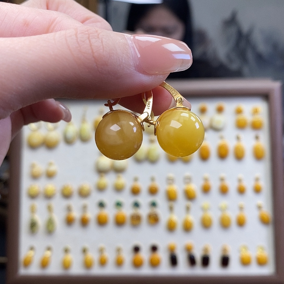 琥珀未镶嵌裸石把把壶耳环13mm