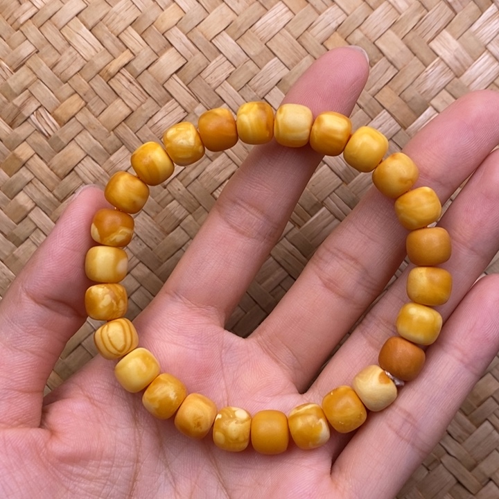 琥珀未镶嵌裸石蜜蜡