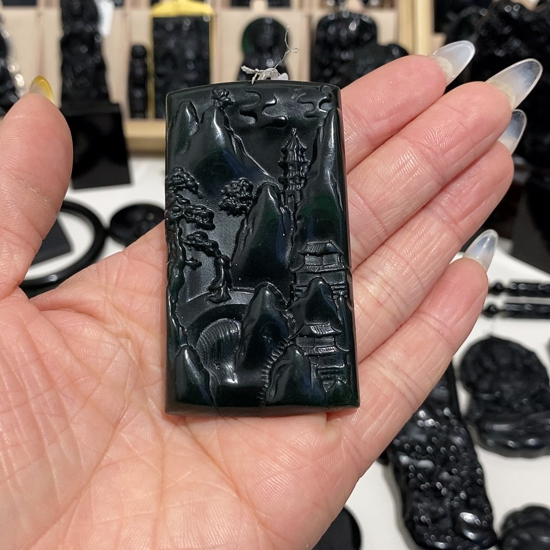 思***你岫玉未镶嵌纯天然岫玉颈饰