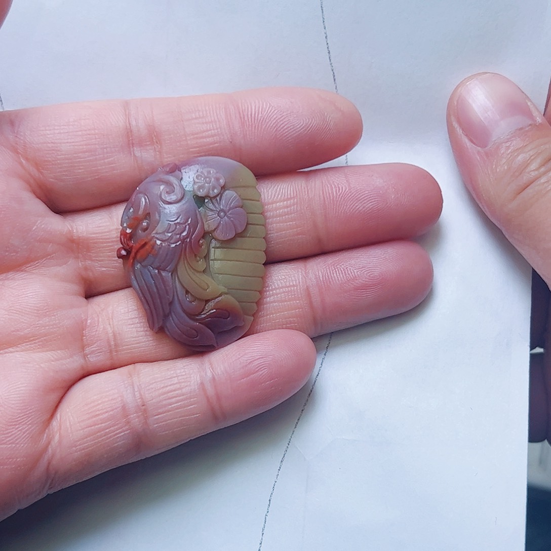 玛瑙/玉髓吊坠未镶嵌?****%