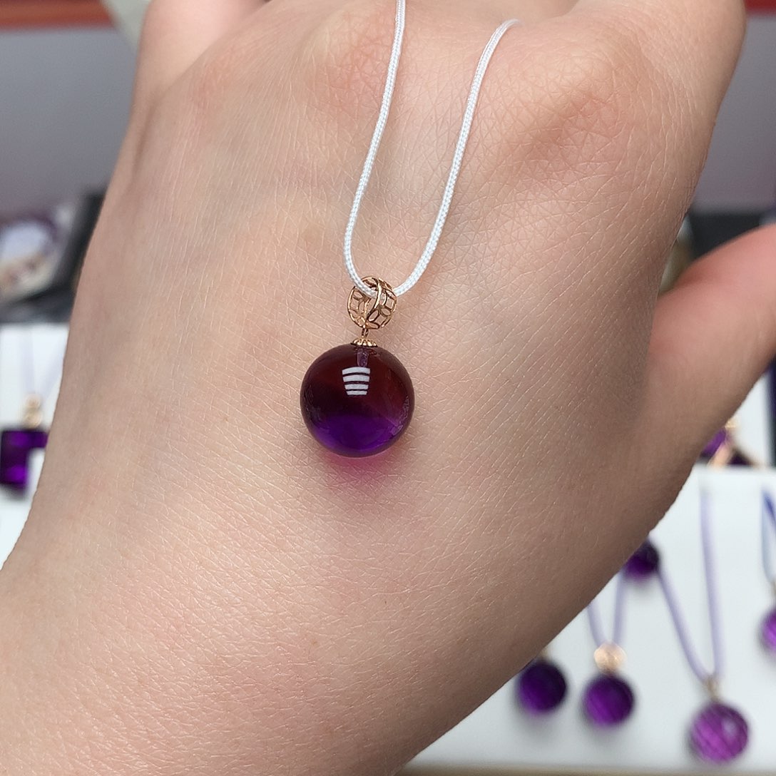 紫晶吊坠(赠链)18K金镶嵌