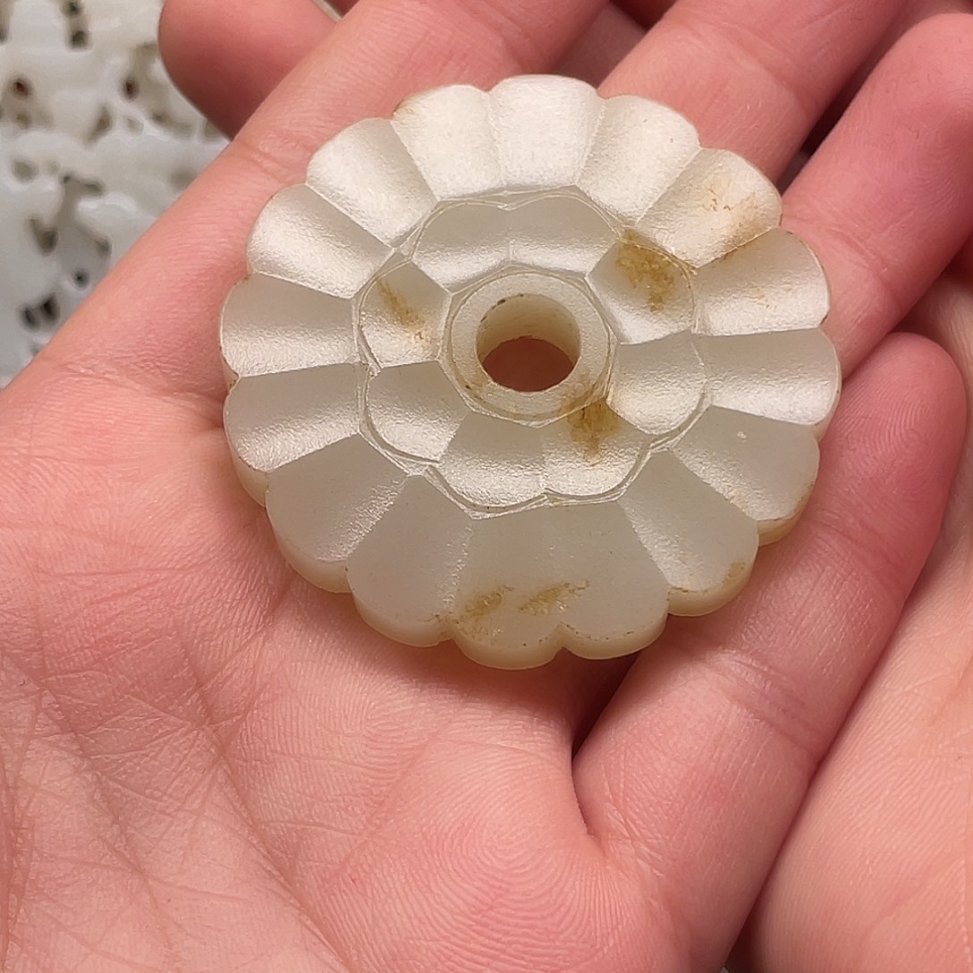 混***元和田玉未镶嵌挂件