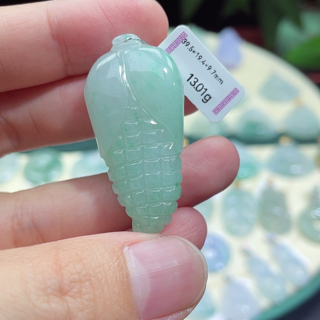 颈饰未镶嵌翡翠玉米
