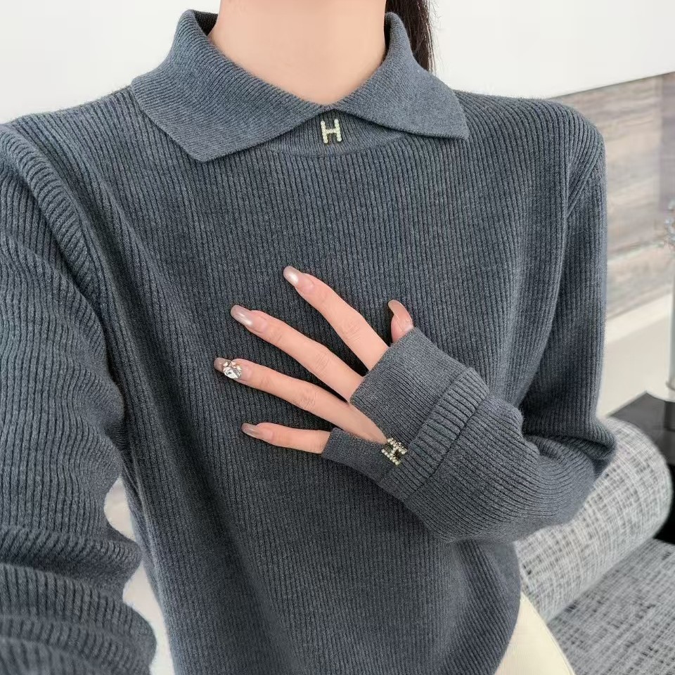 秋冬时尚百搭珍珠翻领加绒绒针织长袖方领毛衣女洋气上衣休闲
