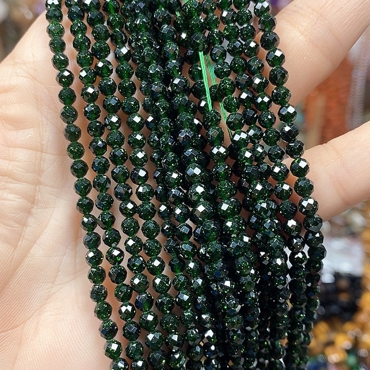 玛瑙/玉髓未镶嵌珠宝半成品绿沙切面卡3.8mm（2条）