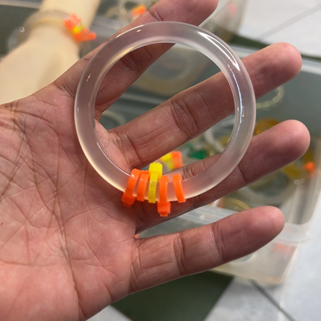 玛瑙/玉髓手镯未镶嵌6*～