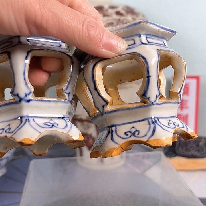 摆件青花摆件内圆外方形