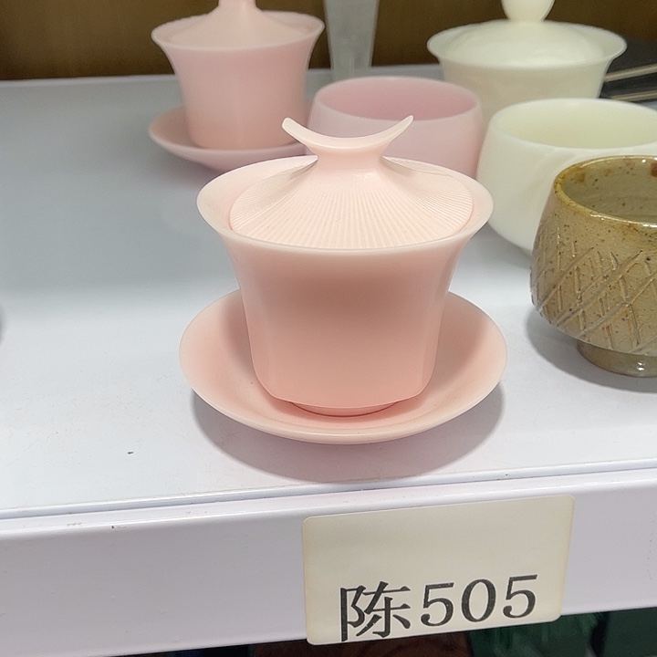 福利待遇多多哦哦