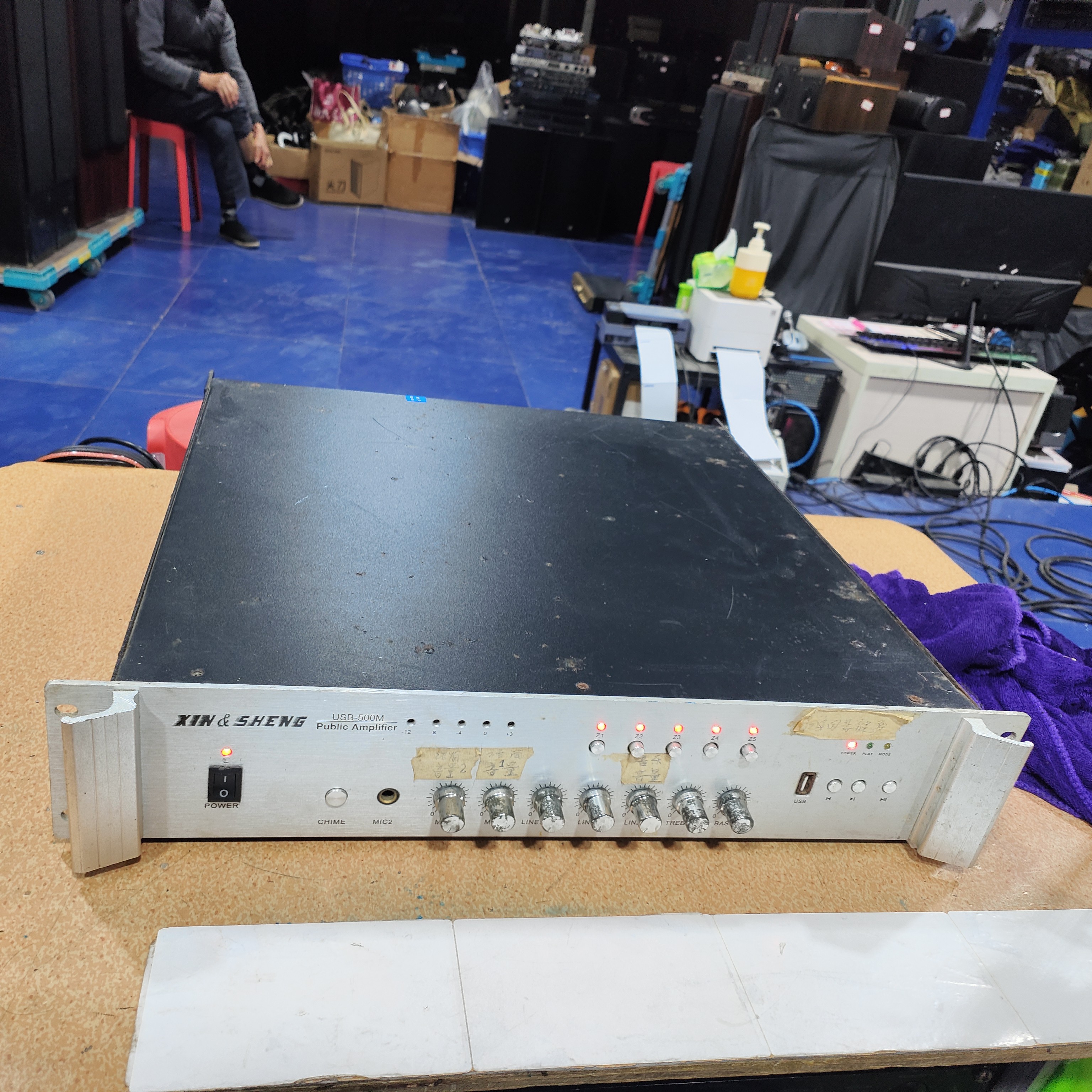 8新 Vifa 二手XIN SHENG定压功放，出声