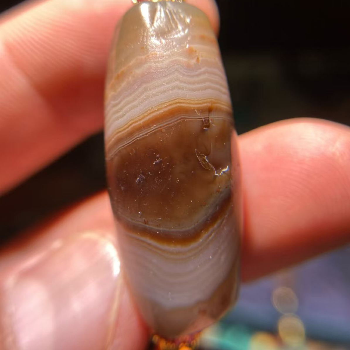 随形黄沁天然眼高油皮壳老味十足玉髓玛瑙