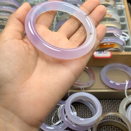 玛瑙/玉髓未镶嵌手镯