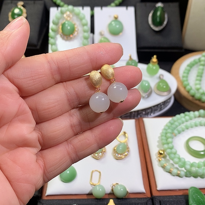 银S925镶嵌和田玉耳饰