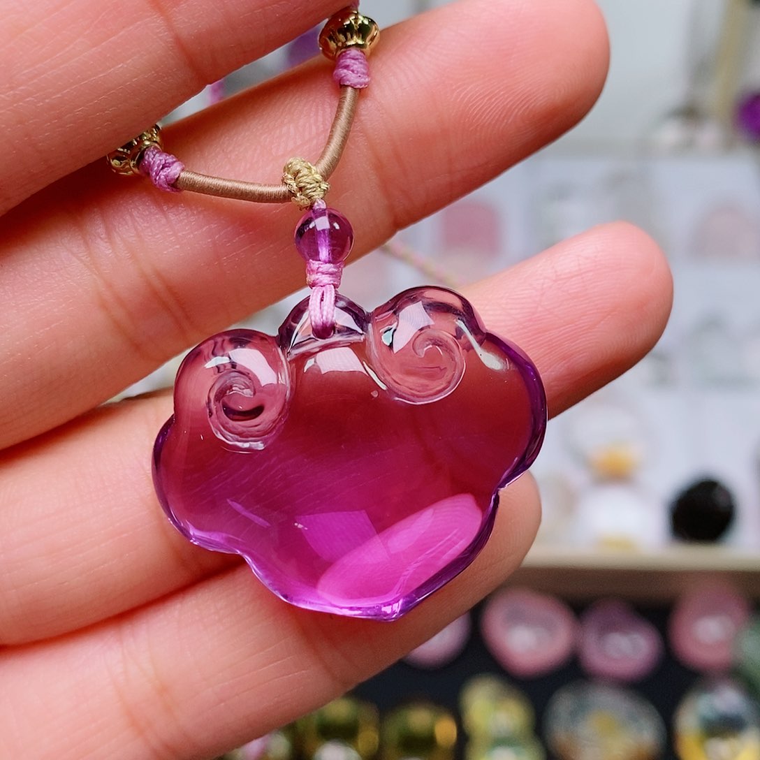 水晶吊坠(赠链)未镶嵌