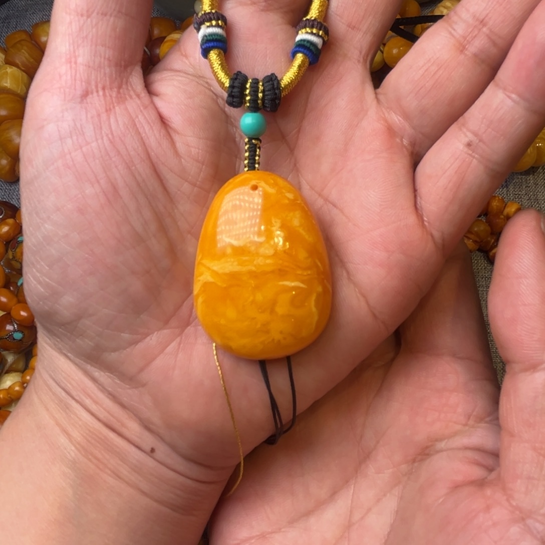 蜜蜡吊坠(不含链)未镶嵌