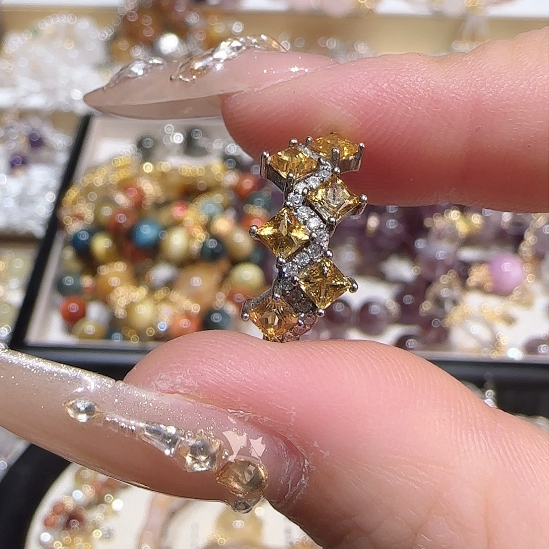 水晶手链未镶嵌左****笔八