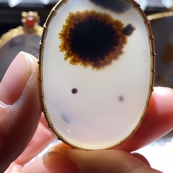玛瑙/玉髓未镶嵌颈饰