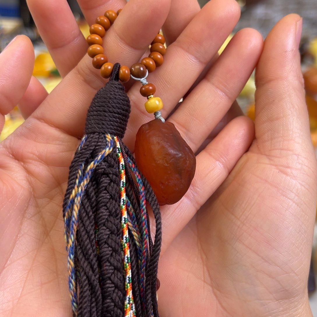 琥珀裸石未镶嵌微瑕