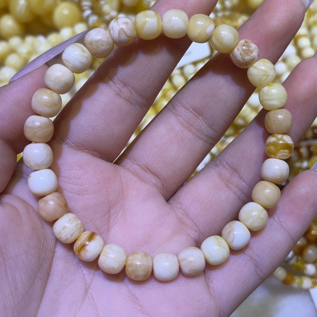 蜜蜡未镶嵌珠宝奇石7.5m